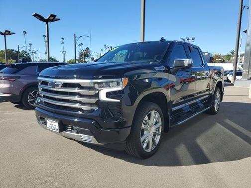 2025 Chevrolet Silverado 1500 High Country