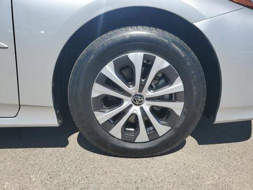 2022 Toyota Prius Prime XLE