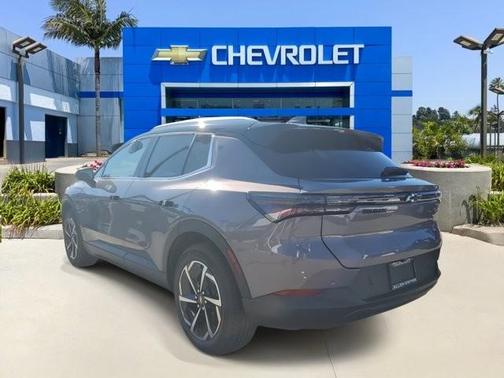 2026 Chevrolet Equinox EV LT 2