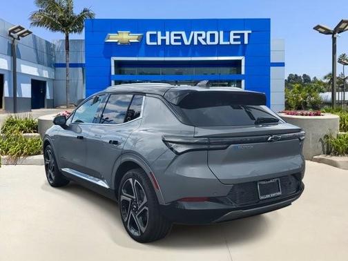 2026 Chevrolet Equinox EV LT 2