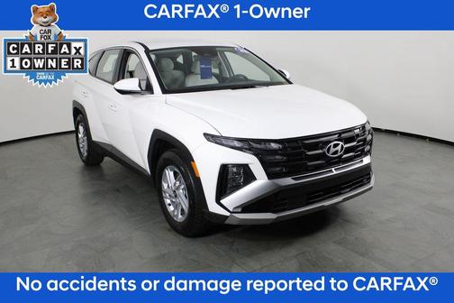 Serenity White Pearl 2026 Hyundai TUCSON SE