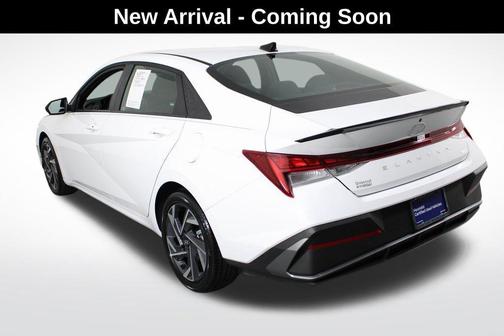 2025 Hyundai ELANTRA HEV SEL Sport