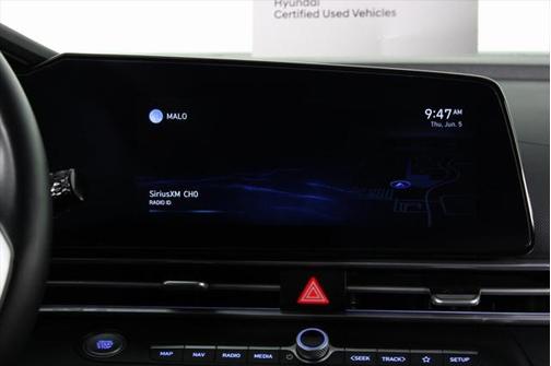 2022 Hyundai ELANTRA Limited