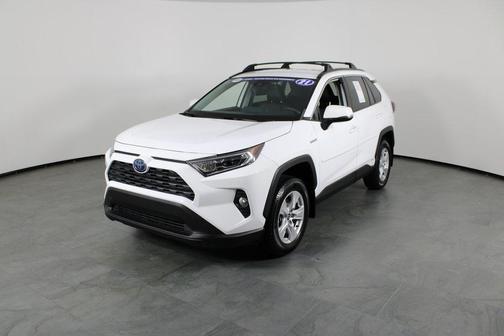 2021 Toyota RAV4 Hybrid XLE