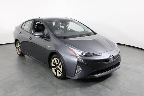 2016 Toyota Prius Four Touring