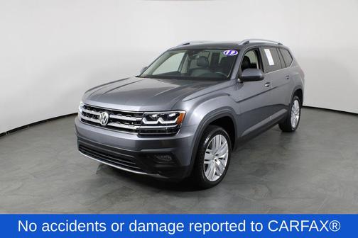 Platinum Gray Metallic 2019 Volkswagen Atlas 3.6L SE w/Technology