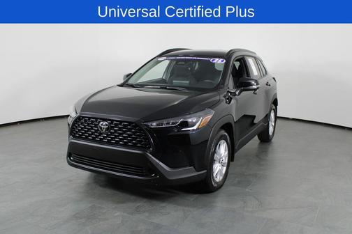 2025 Toyota Corolla Cross LE