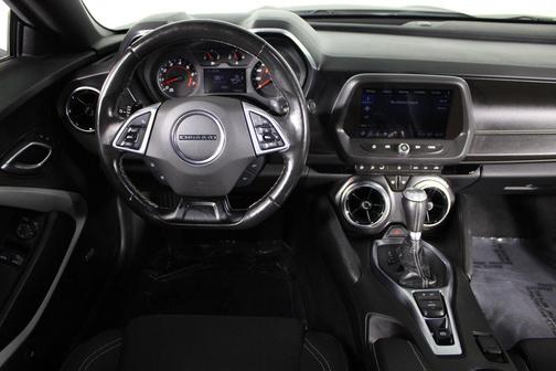 2021 Chevrolet Camaro RWD Coupe LT1