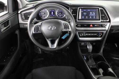 Phantom Black 2019 Hyundai SONATA SE