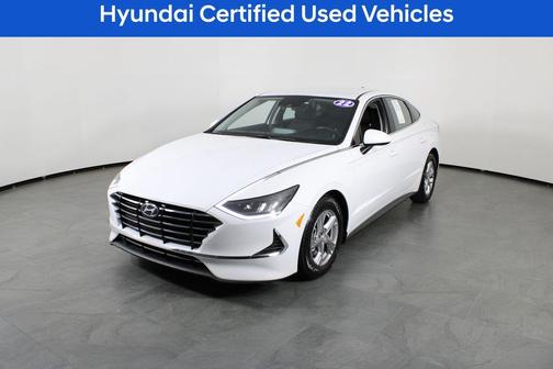 2022 Hyundai SONATA SE