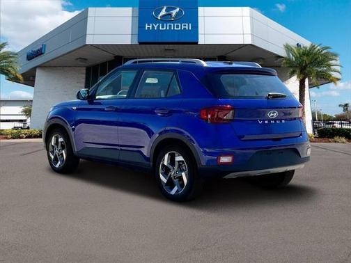 2025 Hyundai VENUE Limited