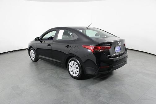 2022 Hyundai Accent SE