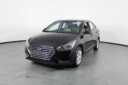 2022 Hyundai Accent SE