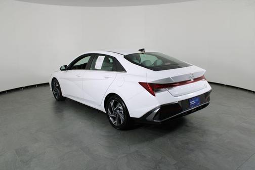 2025 Hyundai ELANTRA HEV Limited