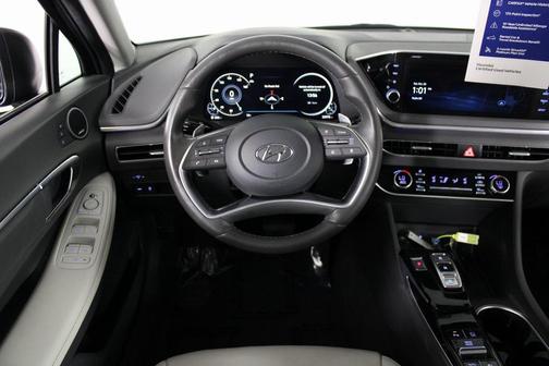 2023 Hyundai SONATA Limited
