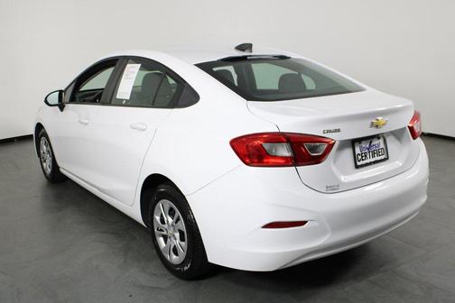 2019 Chevrolet Cruze LS