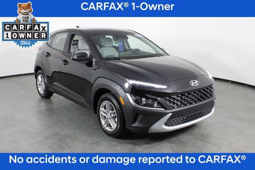 Abyss Black Pearl 2023 Hyundai KONA SE