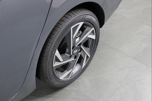 2026 Hyundai ELANTRA Sport