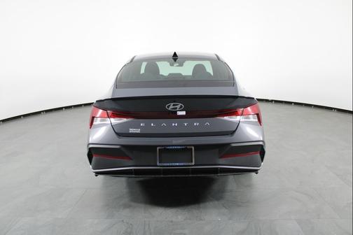 2026 Hyundai ELANTRA Sport