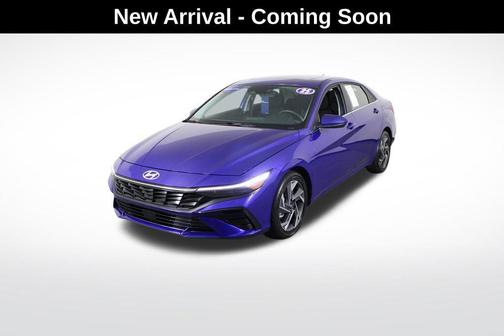 2025 Hyundai ELANTRA SEL