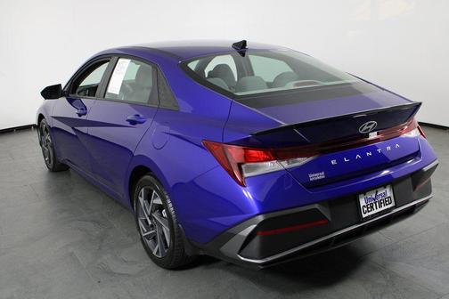 2025 Hyundai ELANTRA Sport