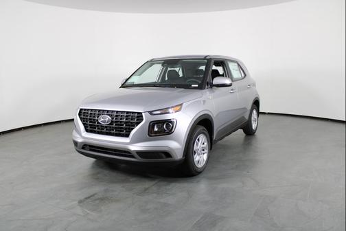 2025 Hyundai VENUE SE