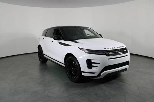 2026 Land Rover Range Rover Evoque Dynamic SE