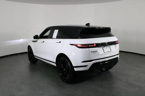 2026 Land Rover Range Rover Evoque Dynamic SE