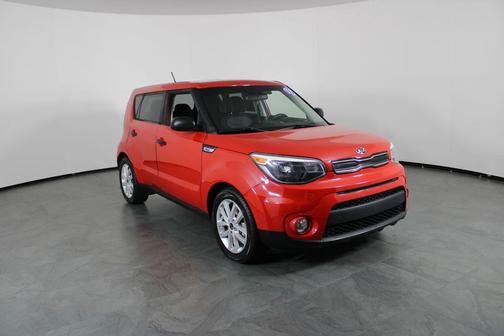 2017 Kia Soul +