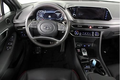 2022 Hyundai SONATA SEL Plus