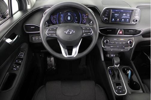 2019 Hyundai SANTA FE SEL 2.4