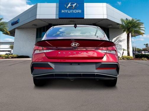 2025 Hyundai ELANTRA Sport