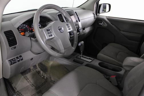 2017 Nissan Frontier SV