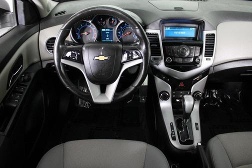 2013 Chevrolet Cruze 1LT