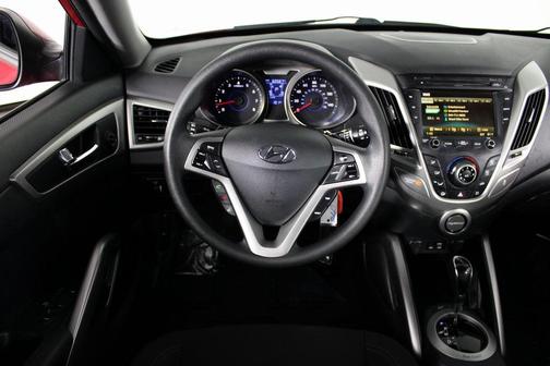 2016 Hyundai Veloster Base