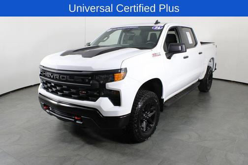 Summit White 2026 Chevrolet Silverado 1500 Custom Trail Boss