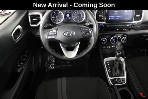 2022 Hyundai VENUE SEL