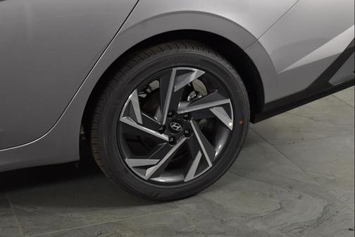 2026 Hyundai ELANTRA Sport