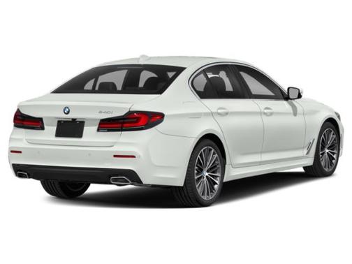 2021 BMW 540 540i