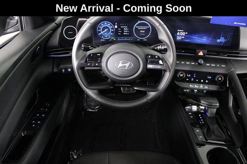 2025 Hyundai ELANTRA HEV SEL Sport