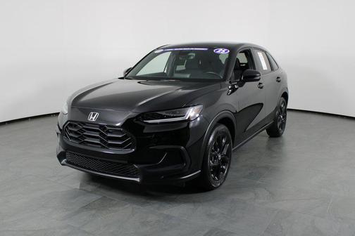 2025 Honda HR-V 2WD Sport