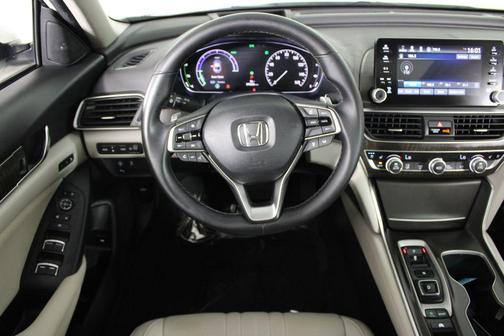 White 2019 Honda Accord Hybrid Touring