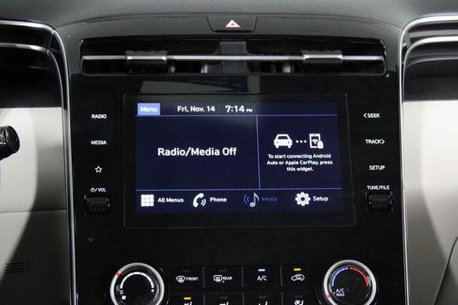 2024 Hyundai TUCSON SE