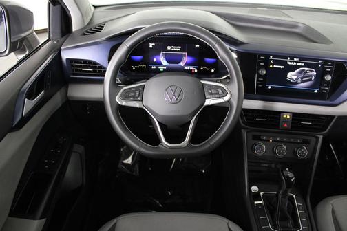 Pure Gray 2022 Volkswagen Taos 1.5T SE