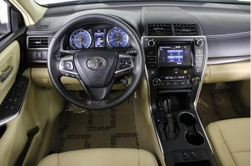 2017 Toyota Camry XLE