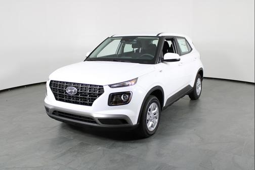 2026 Hyundai VENUE SE