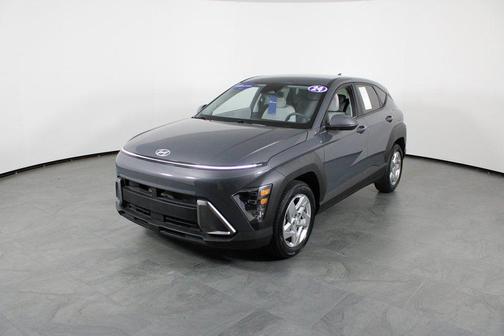 2024 Hyundai KONA SE