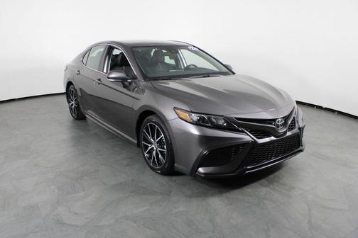 Predawn Gray Mica 2023 Toyota Camry SE