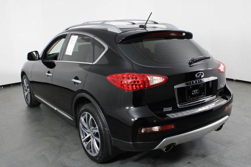 2017 INFINITI QX50 Base