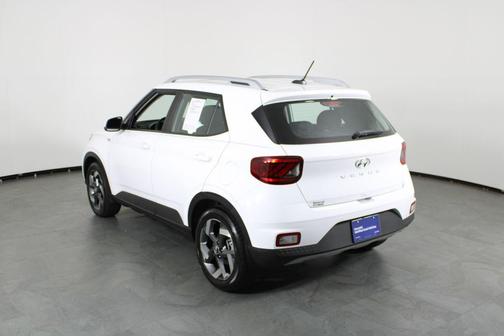 Lunar White 2026 Hyundai VENUE SEL